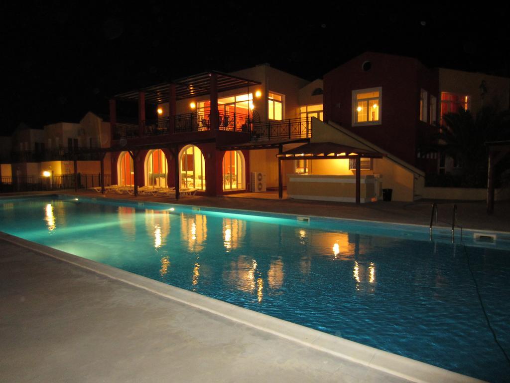 Saint Catherine Hotel ปีตาโกเรโย ภายนอก รูปภาพ
